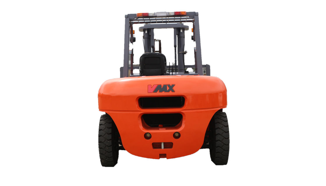 Orange Diesel Powered Forklift , 8 Ton Forklift Equipment CPCD80